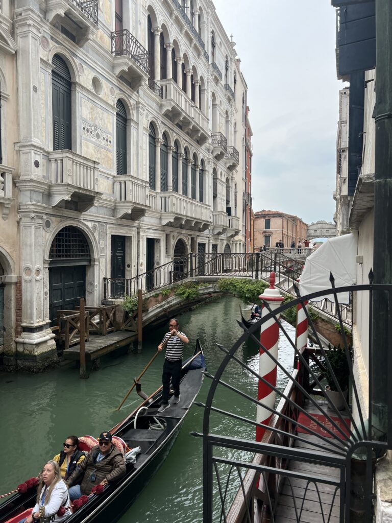 ベネチア散策の景色