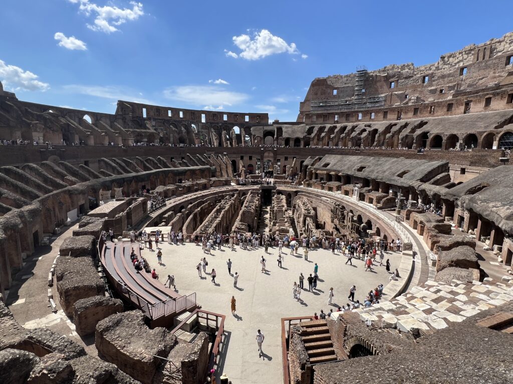 コロッセオ アリーナ
