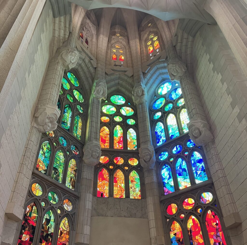 サグラダ・ファミリア内部2