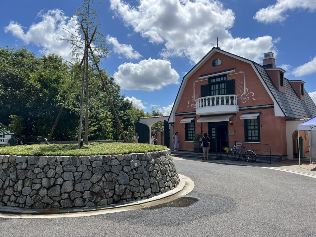 ジブリパークの青春の丘