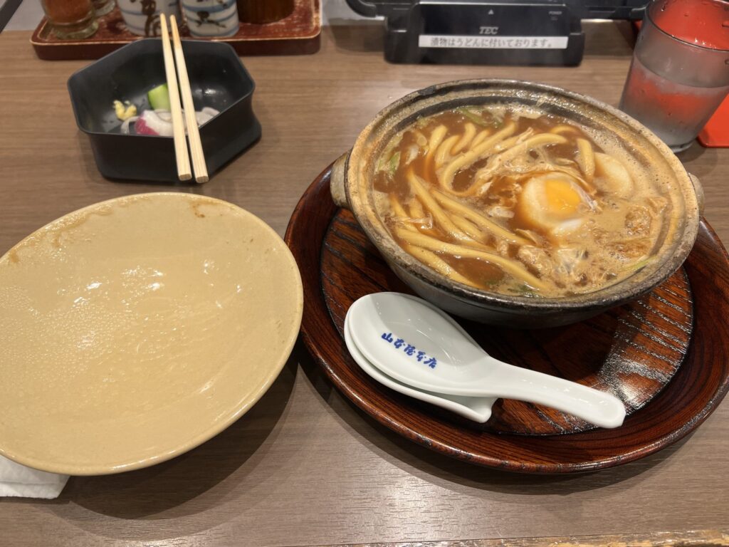 煮込みうどんの山本屋本店