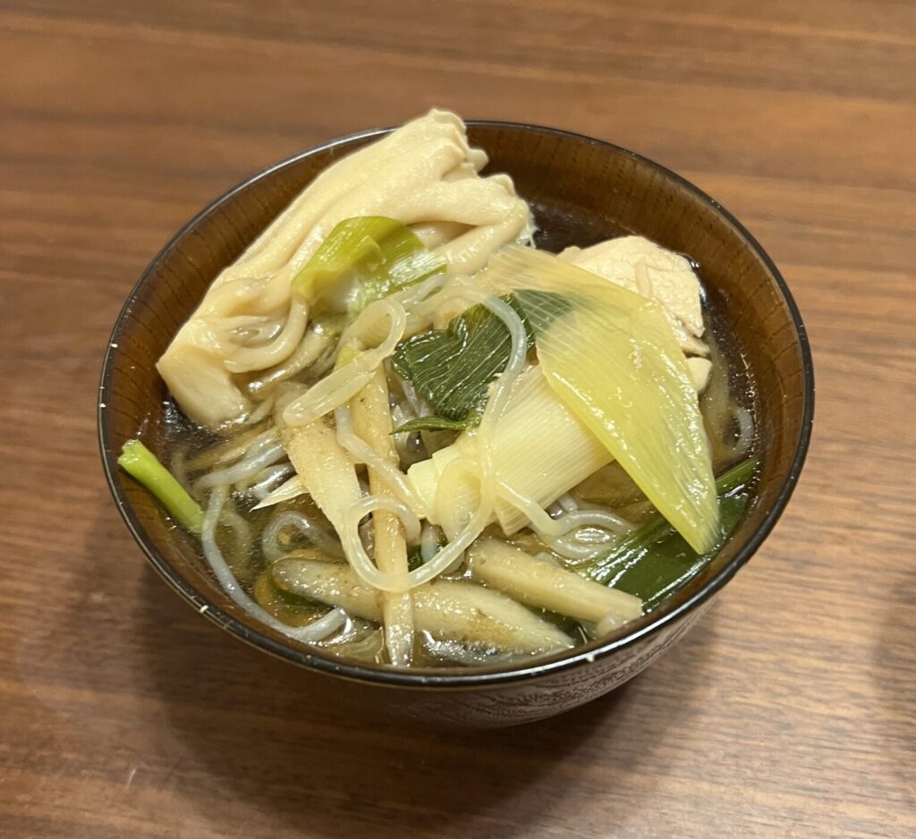 きりたんぽ鍋(きりたんぽ抜き)