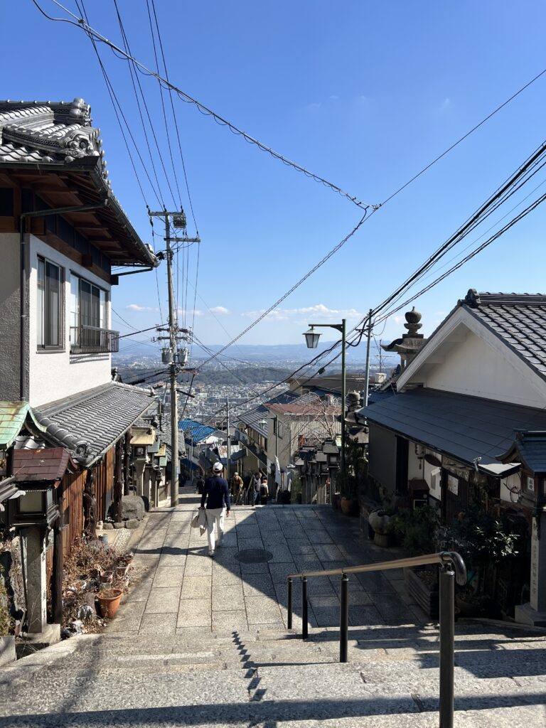 宝山寺駅周辺
