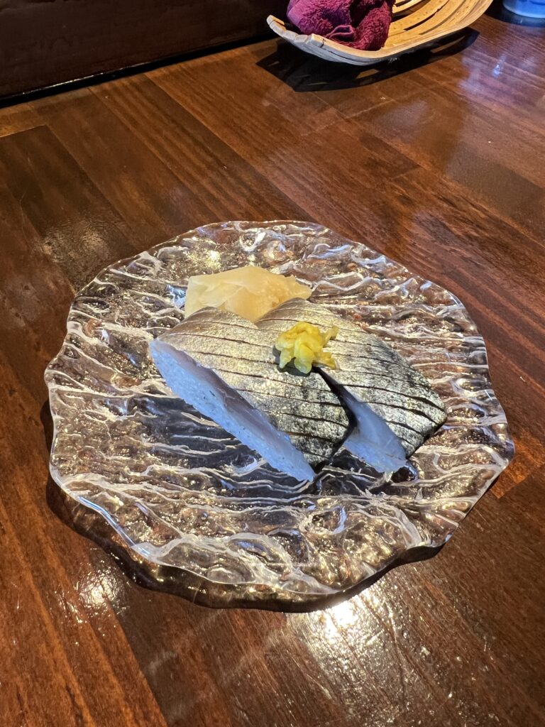 六根亭の鯖寿司
